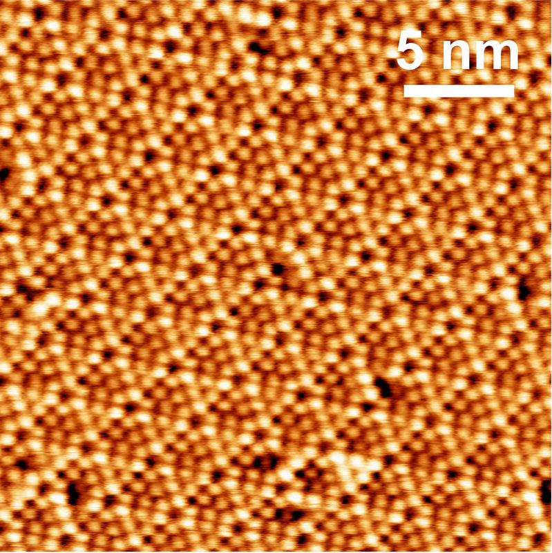 Rastertunnelmikroskop-Aufnahme der (7x7)-Oberfläche von Silizium