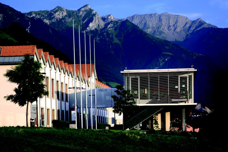 Steuerforum Liechtenstein: Das neue DBA zwischen der Schweiz und Liechtenstein unter der Lupe. 