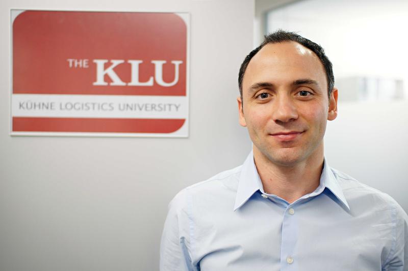 Professor Çerag Pinçe