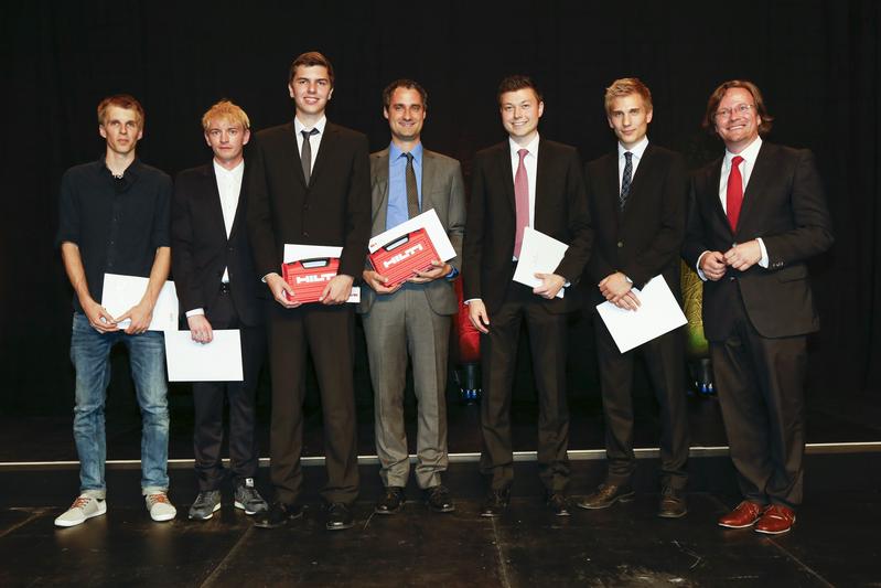 Preisträger v.l.n.r. Daniel Haselsberger, Thomas Jochum, Raphael Ender, Christoph Hinteregger, Matthias Mathauer, Prof. Dr. Jan vom Brocke 