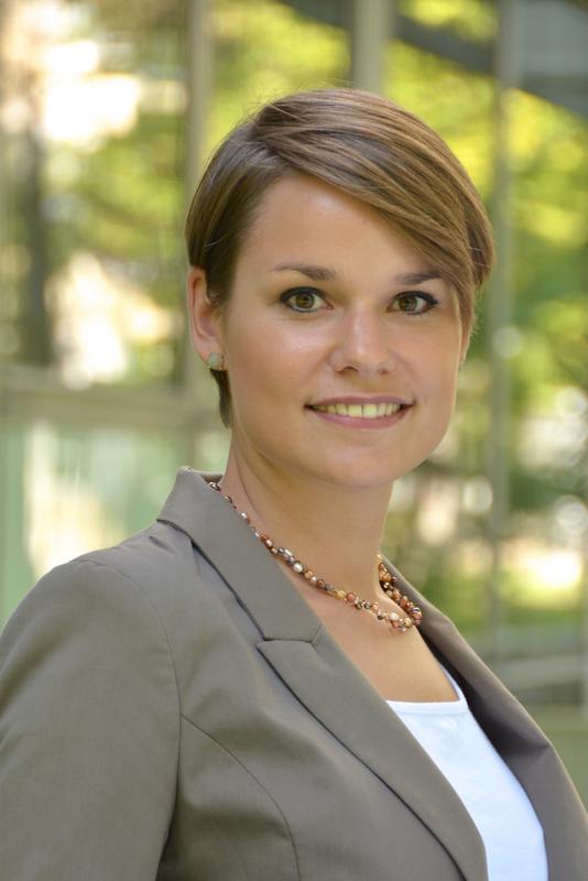 Jana Kirst ist die erste Vorsitzende des gemeinnützigen Vereins "Refugee Law Clinic Saarbrücken"