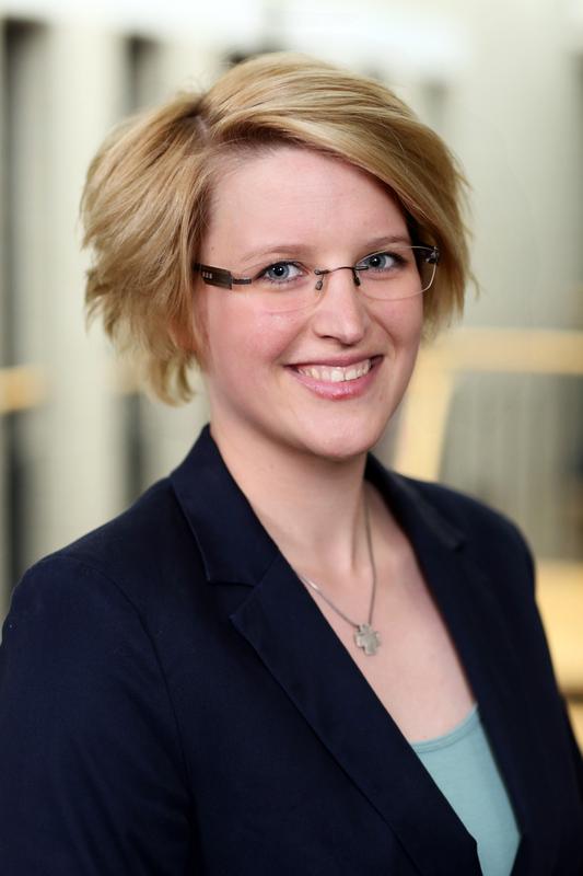 Absolventin und Preisträgerin Melanie Krüger.