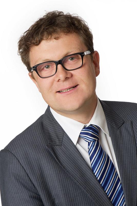 Prof. Dr. Timo Meynhardt: "Fußballklubs tragen effektiv zum Gemeinwohl bei. Bemerkenswert ist, dass auch hier der FC Bayern am stärksten polarisiert." Foto: privat