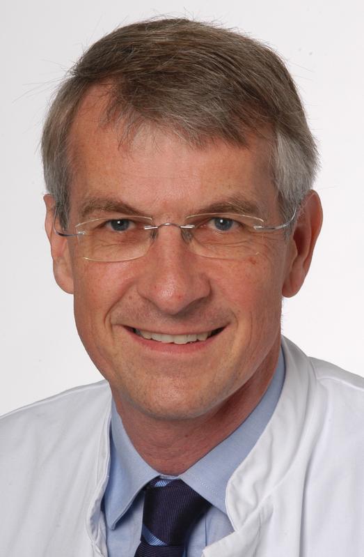 Prof. Dr. Michael Schmoeckel, Chefarzt der Herzchirurgie der Asklepios Klinik St. Georg