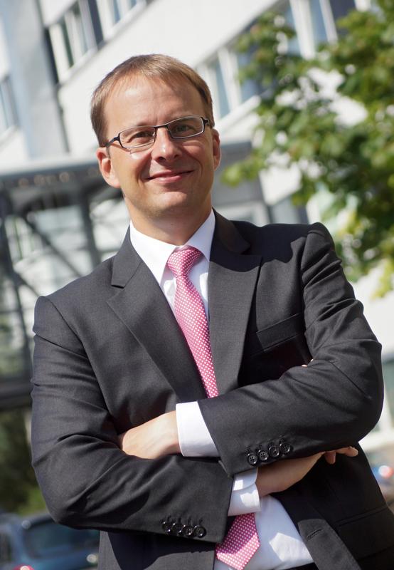 Der Jenaer Physiker und Zukunftspreisträger Prof. Dr. Stefan Nolte ist nun auch „Fellow of The Optical Society”.