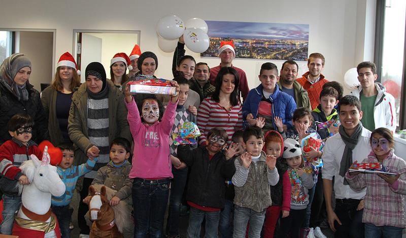 Eine von mehreren Gruppen, die an der Nikolausfeier am 6.12.2015 teilnahmen