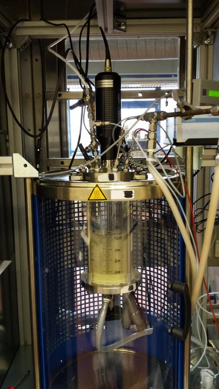 OME-Synthesereaktor am Lehrstuhl für Thermodynamik. Foto: Lehrstuhl für Thermodynamik, TU Kaiserslautern.