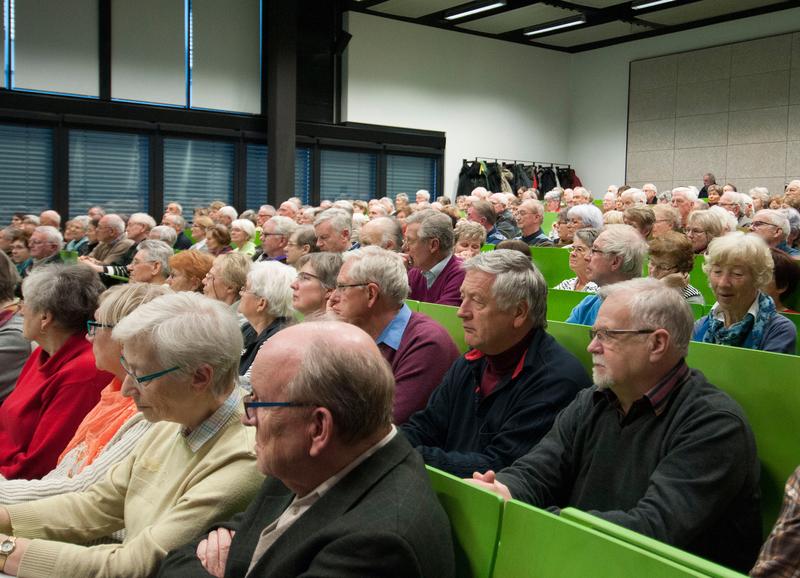 Zahlreiche interessierte Bürgerinnen und Bürger lauschten den Ausführungen von Dr. Rolf Bielau zum Thema „Agrarwissenschaftler und Pflanzenzüchter in Quedlinburg vom 19. Jahrhundert bis heute“.