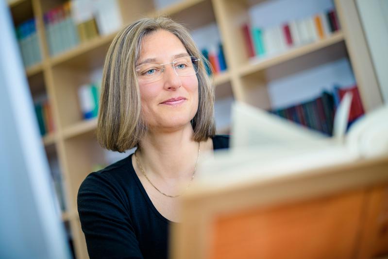 Prof. Dr. Maren Lorenz rekonstruiert Utopien der Menschenzucht aus der Frühen Neuzeit.