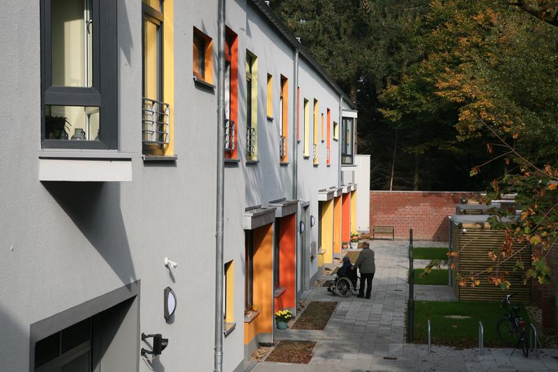 Die Akademie der Hochschule Biberach reagiert auf den demografischen Wandel und bietet ein neues Fortbildungsangebot: "Altersgerechtes Planen und Bauen".