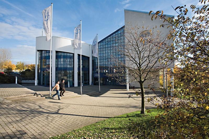 Bestehendes Campusgebäude der Universität Witten/Herdecke