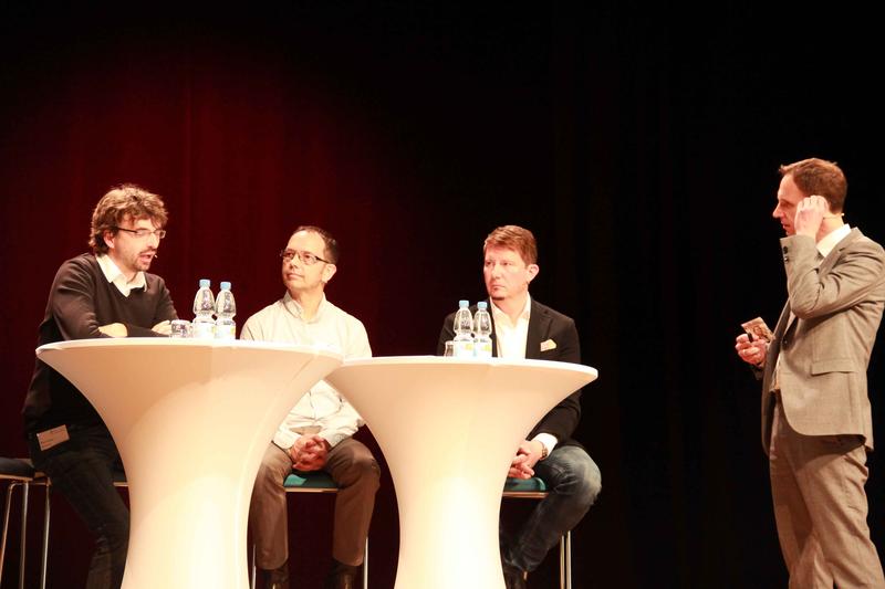 Podiumsdiskussion zur Lokalisierung mit Initiator Prof. Dr. Oliver Janz,Roman Heimbold von atalanda, Michael Frieling von MST Frieling und Thomas Gauß von der Stadtinitiative Heilbronn e.V.  