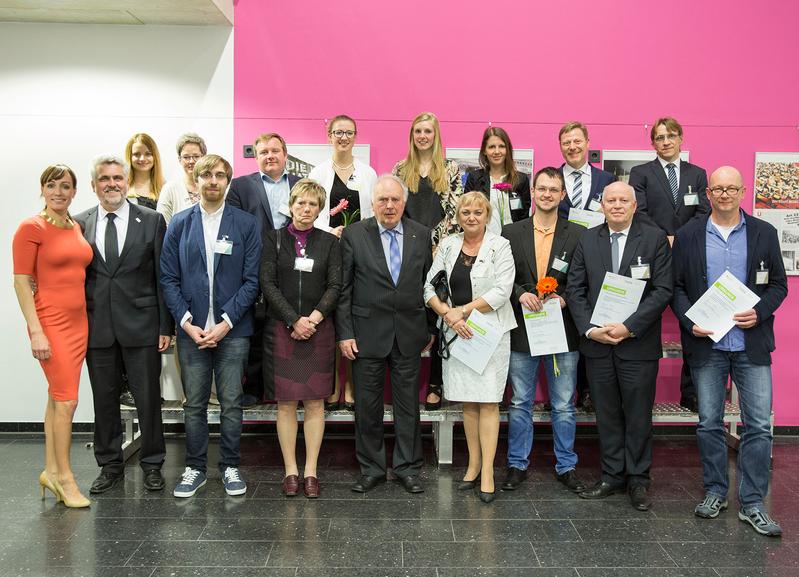 Verleihung der Urkunden an Stipendiaten und Förderer des Deutschlandstipendiums beim 9. Stifterabend der Hochschule Harz.