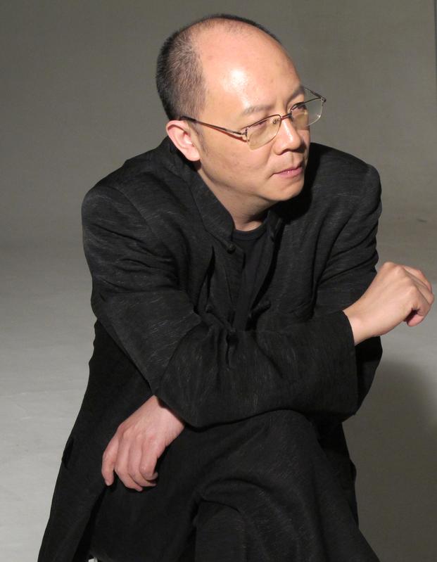 Miao Xiaochun konnte als Professurvertreter für künstlerische Fotografie an der HfG Karlsruhe gewonnen werden.