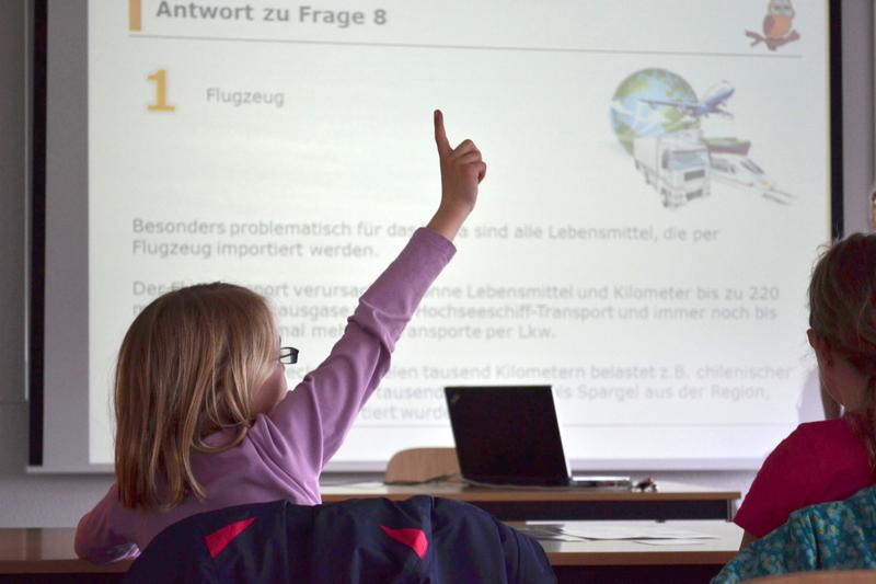 KölnerKinderUni an der Hochschule Fresenius: Kinder stellen Fragen