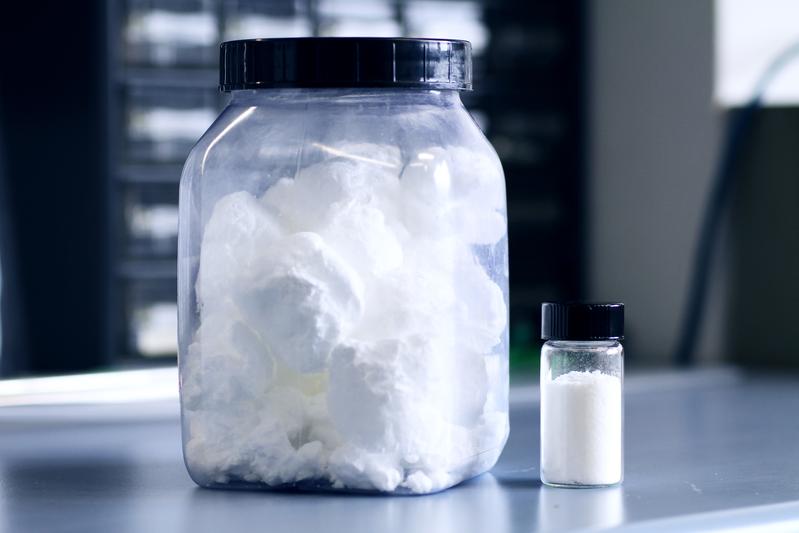 Zinc oxide