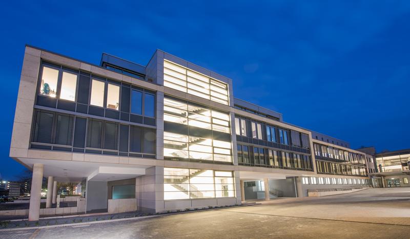 Der Erweiterungsbau am Herz- und Diabeteszentrum NRW, Bad Oeynhausen