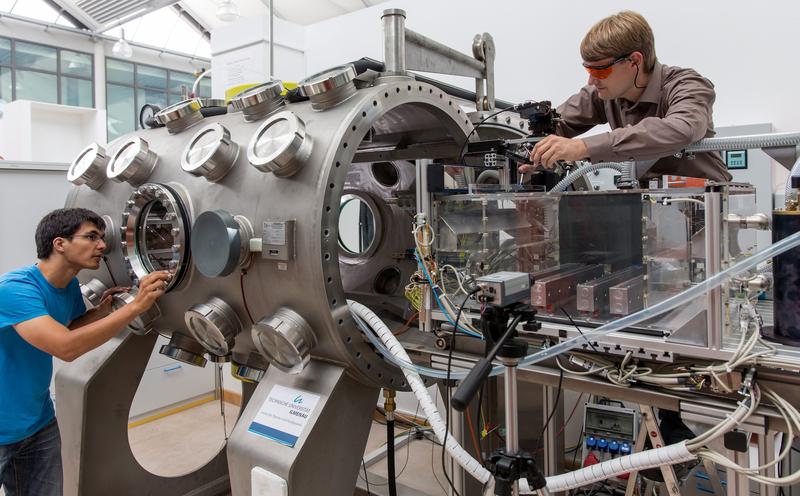 Experimente zu Innenraumströmungen an der Fakultät für Maschinenbau