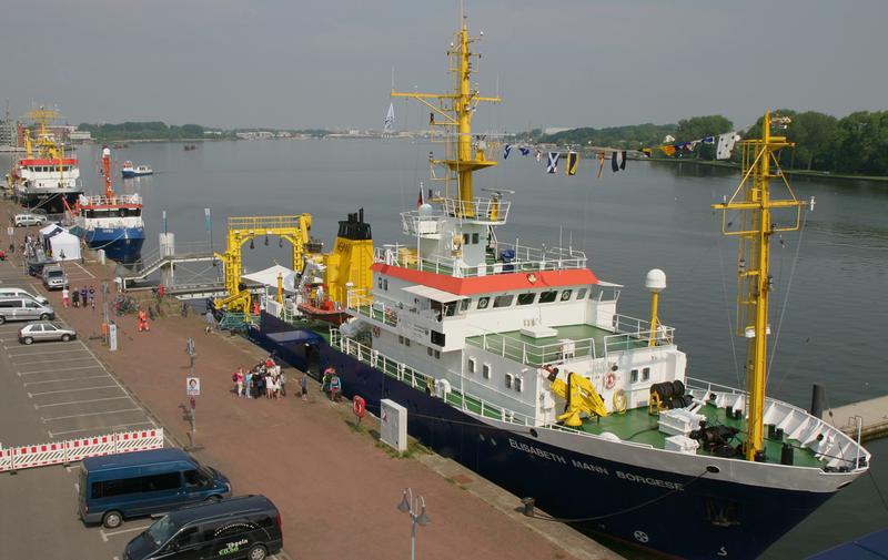 "Open Ship": Ein großes Highlight des Ostseetages 2016 sind die drei Forschungsschiffe DENEB, ELISABETH MANN BORGESE und SOLEA im Rostocker Stadthafen, die den ganzen Tag besichtigt werden können.