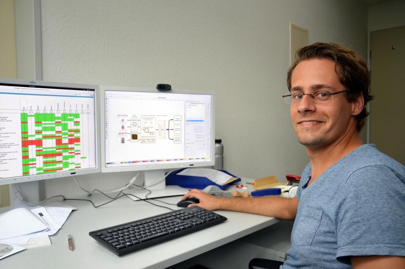 Christoph Kaleta, Professor of Medical Systems Biology at the Faculty of Medicine at Kiel University. 