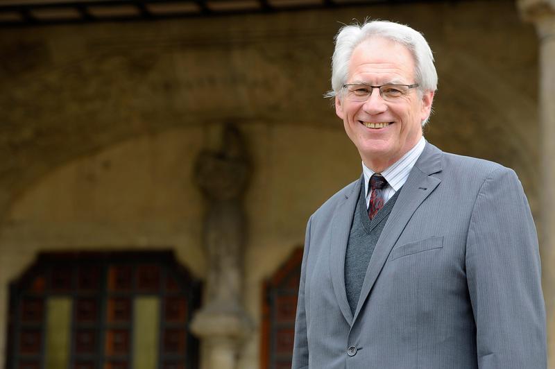 Dr. Josef Lange ist neuer Vorsitzender des Rats für deutsche Rechtschreibung.