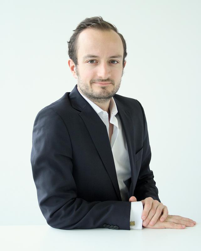 „Durch die Integration der Verkaufskanäle könnte der stationäre Handel Kunden vom Onlinehandel zurückgewinnen", meint Jun.-Prof. Dr. Erik Maier von der HHL Leipzig Graduate School of Management.