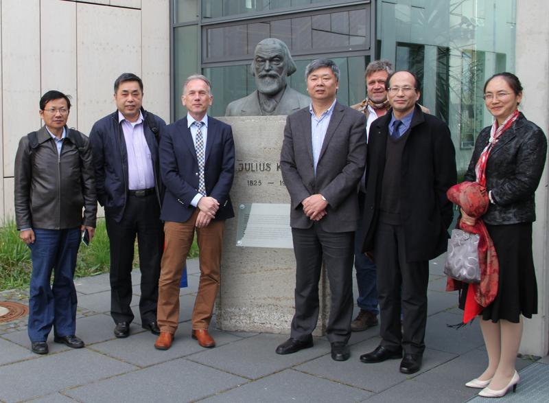 Prof. Ordon empfängt chinesische Delegation aus Jiangsu 