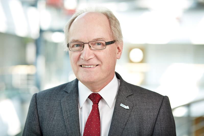 Prof. Gerhard Rechkemmer