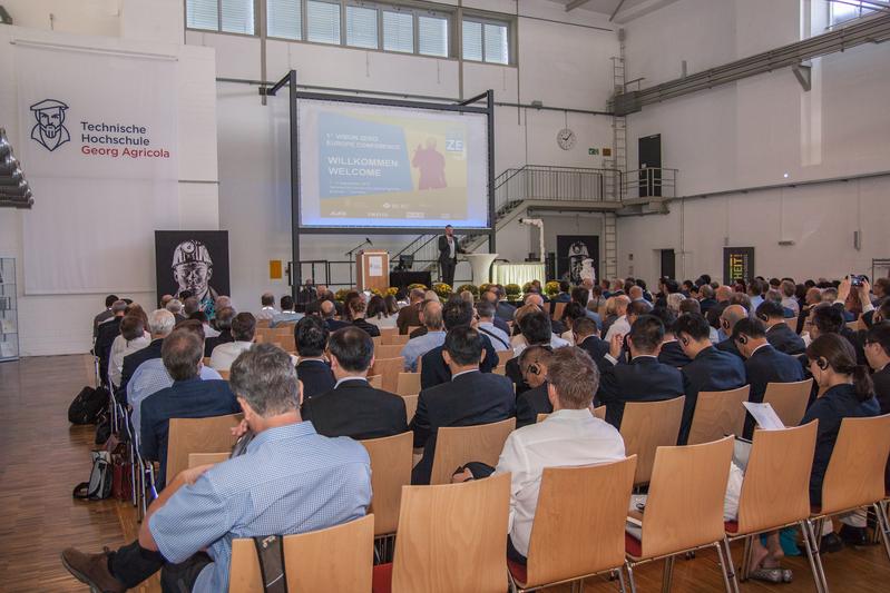 Rund 260 Konferenzteilnehmer aus 20 Ländern besuchten die Premierenkonferenz in Bochum