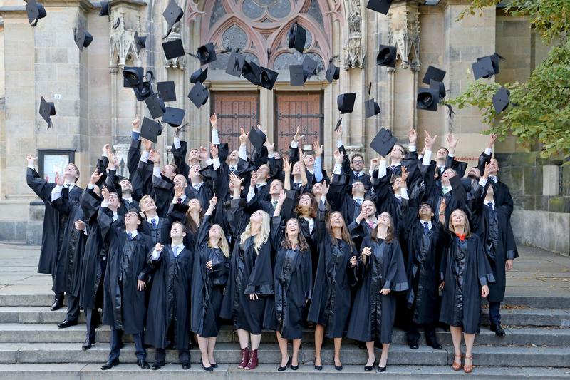 Financial Times Ranking "Global Masters in Management 2016": HHL Leipzig Graduate School of Management scores well in the fields of income and career service. Photo credits: HHL.