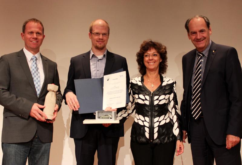 v.l.: Prof. Dr. Carsten Watzl, Dr. Andreas Bergthaler, Prof. Dr. Yvonne Samstag und Dr. Kay Grossmann (Dr.-Ing. h. c. F. Porsche AG, Stuttgart-Zuffenhausen) 