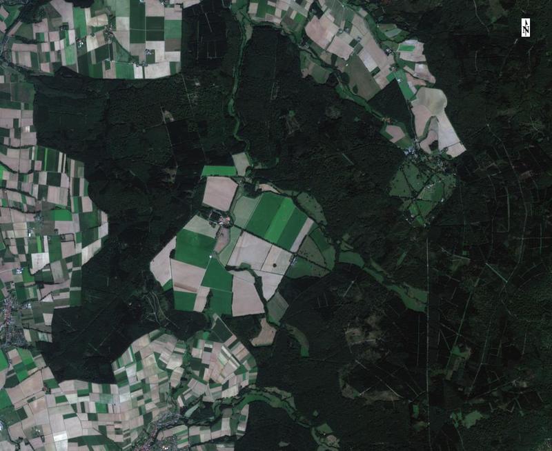 Satellitenbild der Domäne Beberbeck (Hessen) Echtfarbendarstellung, so wie man sie aus dem All sehen würde