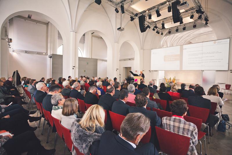 Festvortrag von Prof. Dr. Anita Hausen in der Campuskirche