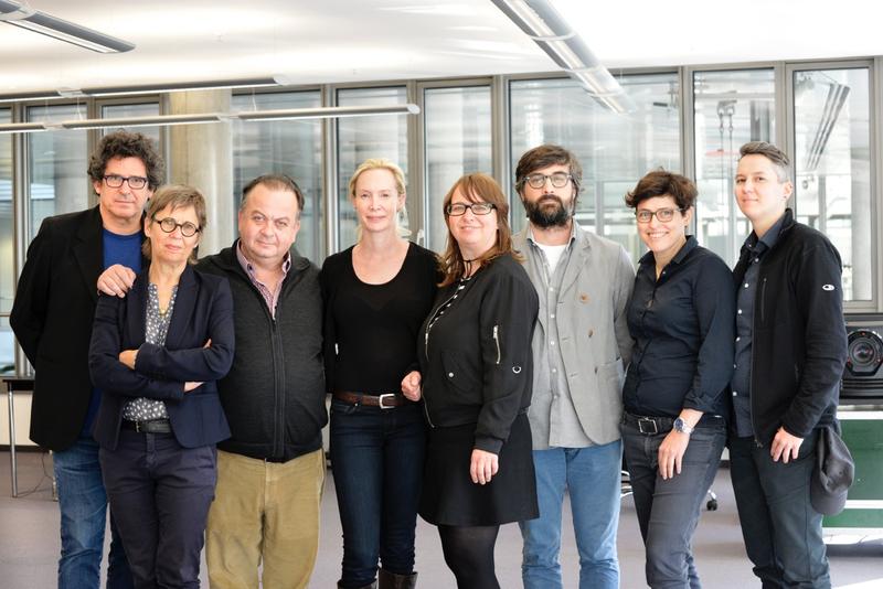 Von links: Patrick Sobelman, Marion Döring (EFA), Albert Wiederspiel (FFHH), Feo Aladag, Dagmar Brunow, Luis Martinez Lopez, Kathrin Kohlstedde (FFHH) Skadi Loist (NECS) 