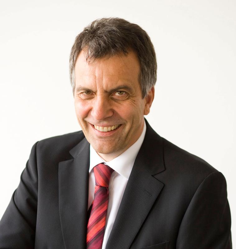 Rektor Gerhard Sagerer: “We will ensure the quality of university teaching, while at the same time significantly enhancing our re-search profile.” 