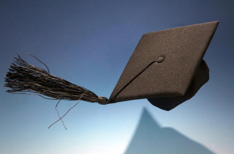 Den Doktorhut streben 522 Nachwuchswissenschaftlerinnen und -wissenschaftler neu an der Universität Jena an; sie werden am 2. November mit einer eigenen Feier willkommen geheißen.