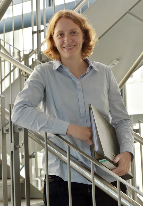 Die neue Analysis-Professorin der Universität Jena: Prof. Dr. Anke Pohl.