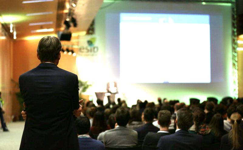 Plenarvortrag beim European Summit of Industrial Biotechnology 2016