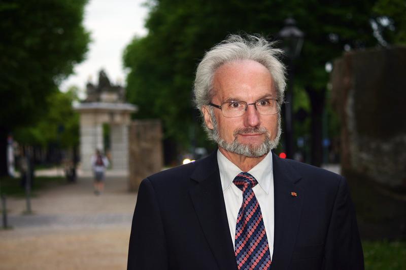 Prof. Dr. Michael Steiner