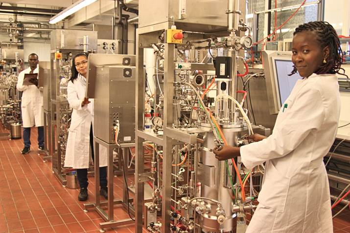 Moderne Produktionsplattform für mikrobielle Wirkstoffkandidaten gegen armutsbedingte Infektionskrankheiten wie Malaria oder Tuberkulose.