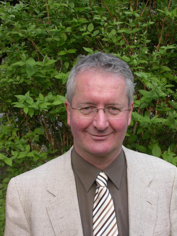 Prof. Dr. Eberhard Winkler