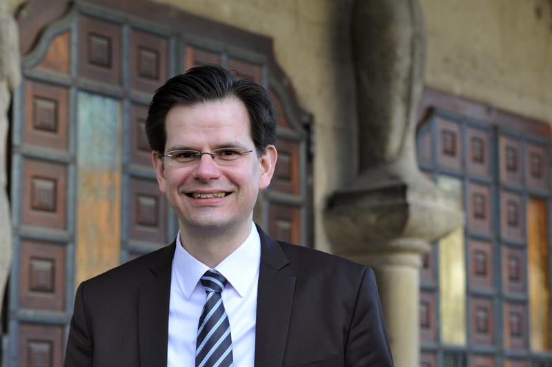 Der Kirchenhistoriker Prof. Dr. Christopher Spehr hat den Studientag der Theologie an der Uni Jena zum Thema „Chancen des Neuanfangs. Beichte – Buße – Vergebung heute“ mit seinen Kollegen organisiert.