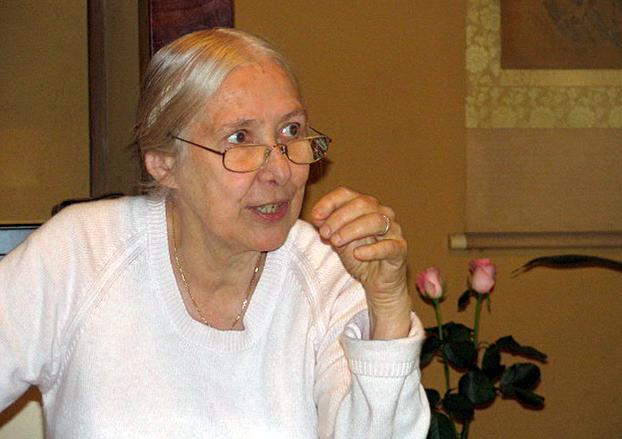 Die katholische Theologin Prof. Dr. Elisabeth Gössmann erhielt die Ehrendoktorwürde der Universität Osnabrück. 