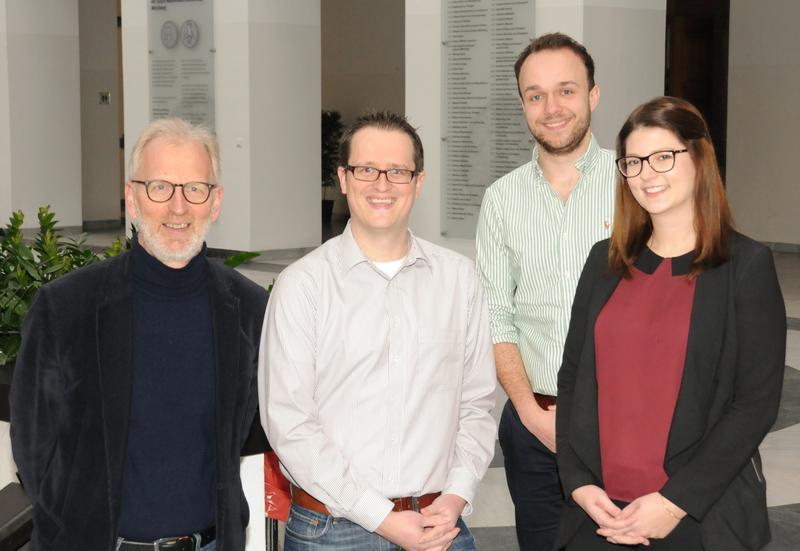 Dem Gedanken der Nachhaltigkeit bei den Einkäufern der öffentlichen Hand mehr Gewicht verleihen – daran arbeiten (v.l.): Ronald Bogaschewsky, Michael Broens, Felix Blank und Jennifer Fischer.