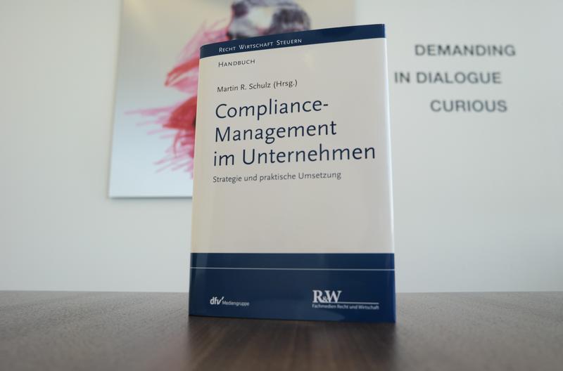 Handbuch Compliance-Management im Unternehmen