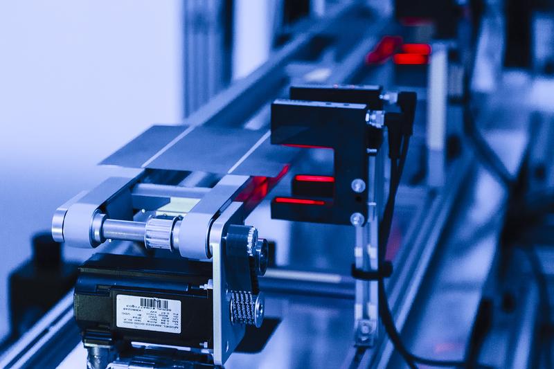 Solarzellenforschung am Fraunhofer IPA.