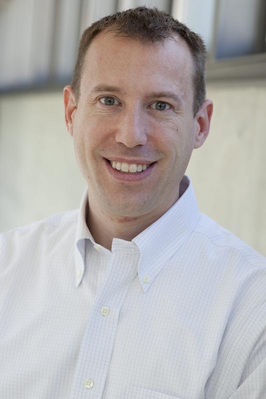 Chad Logan, Wissenschaftlicher Mitarbeiter an der Uni Ulm