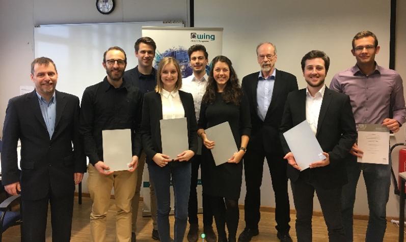 Bei der Überreichung der ersten WING-Master-Urkunden: Prof. A Rathgeber, Ch. Schmidt, J.-Ph. Jarmer, L. Denzner, M. Zellner, S. Boldoczki, Prof. S. Horn, M. Kunkel und F. Pinter.