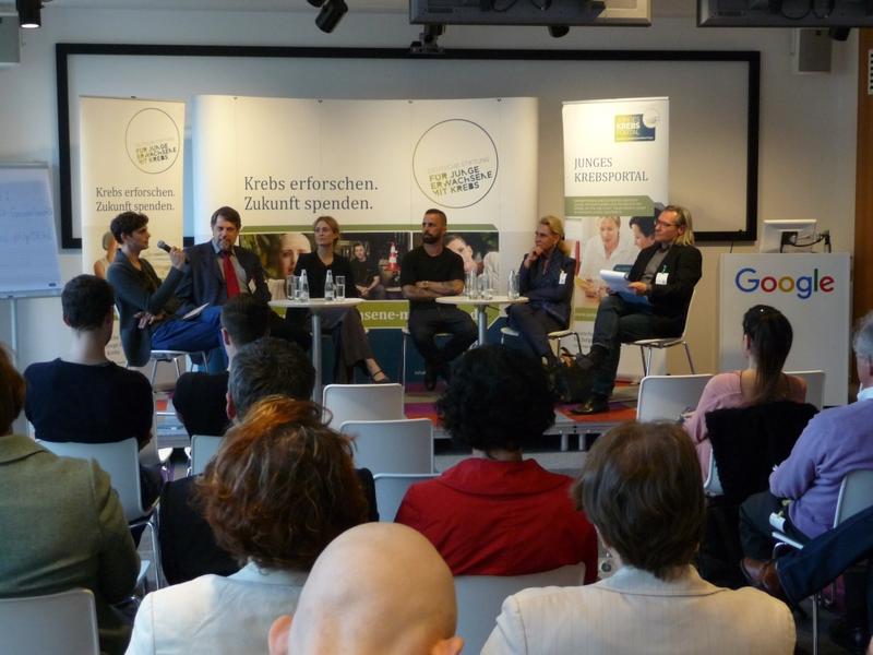 Podiumsdiskussion "Was hält uns zusammen? Engagement, Erfahrungen und Stärken junger Krebspatienten."