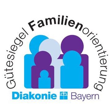 Gütesiegel Familienorientierung der Diakonie Bayern an Evangelische Hochschule Nürnberg verliehen